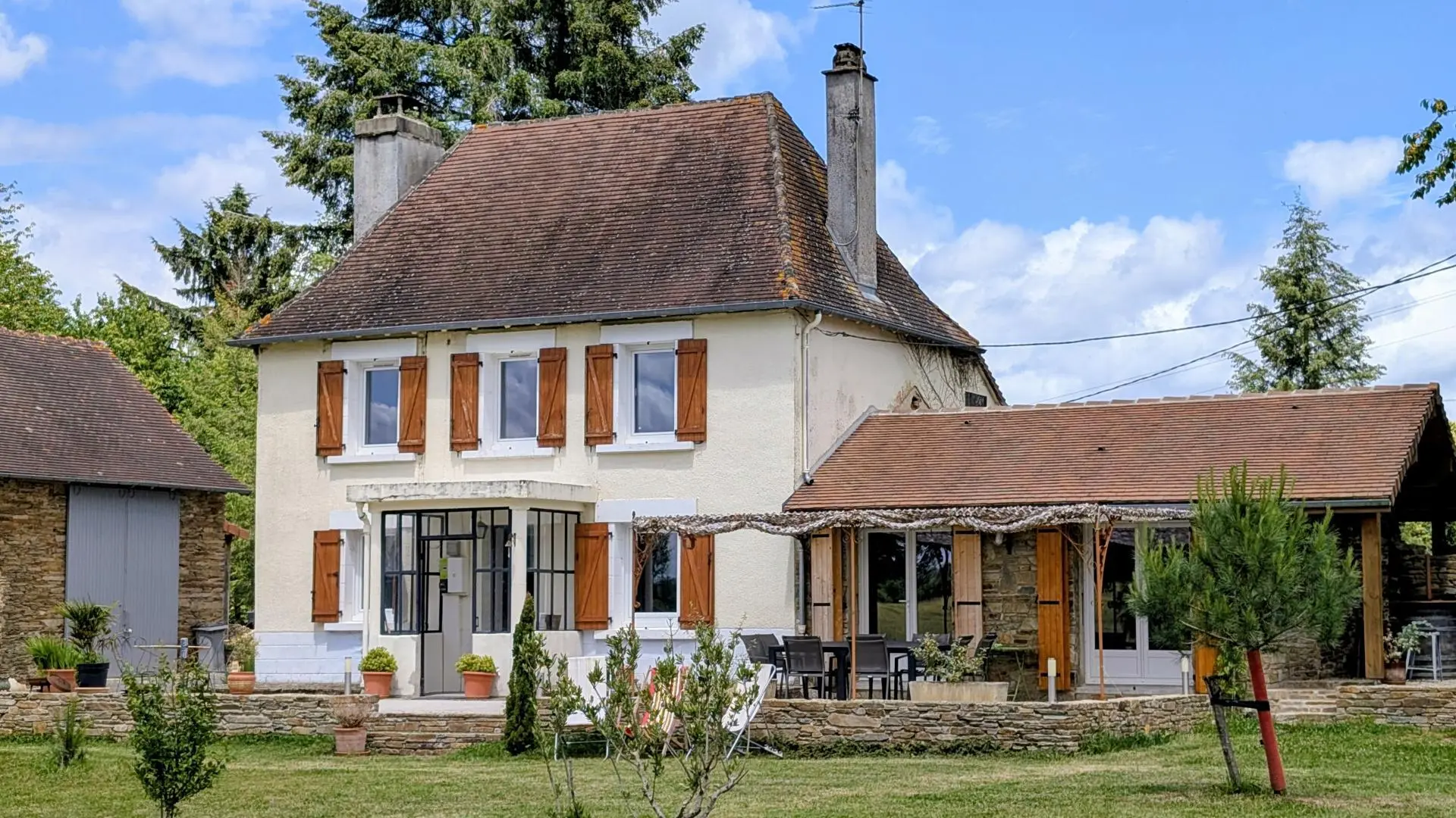 Gite du Clos du Got à Saint Yrieix La Perche en Haute-Vienne_1