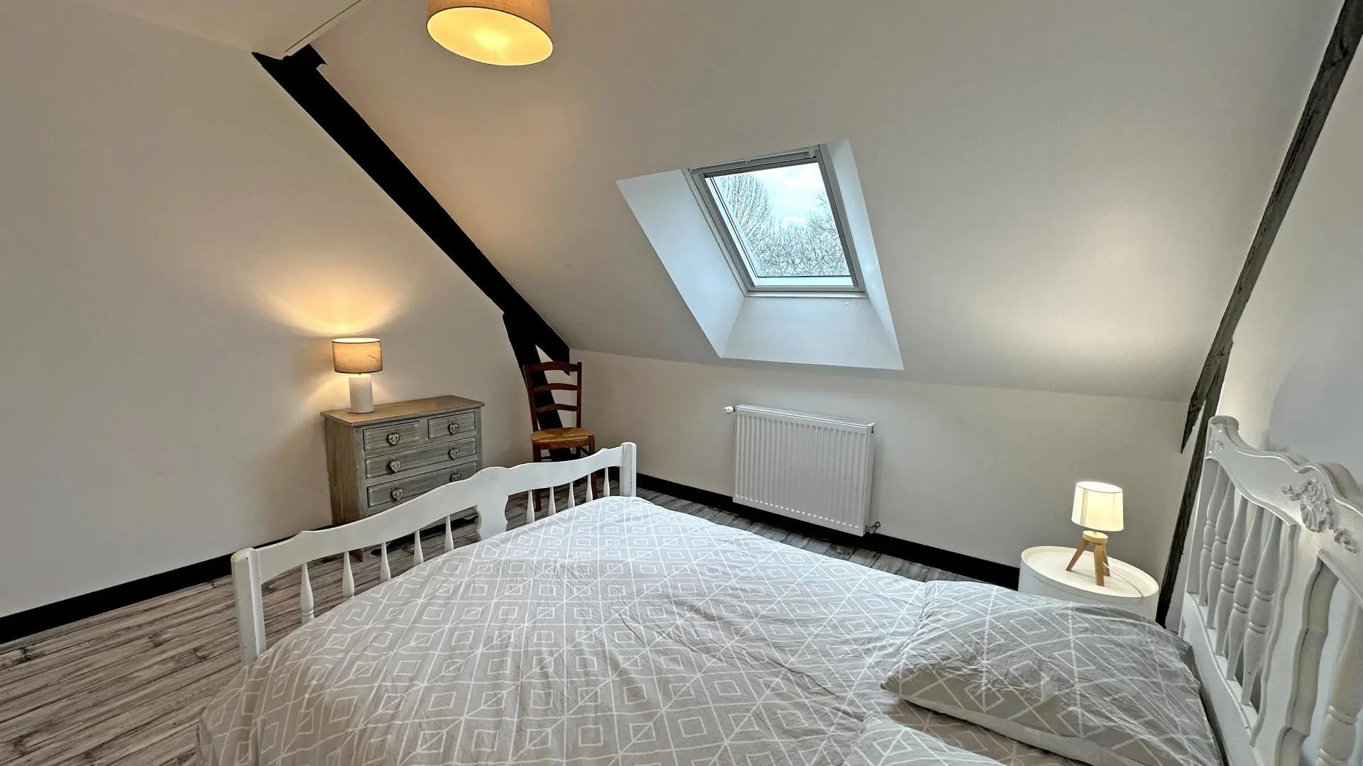 Gîte de la Châtaigneraie à Saint Yrieix La Perche en Haute-Vienne (Nouvelle Aquitaine) - chambre 2_33