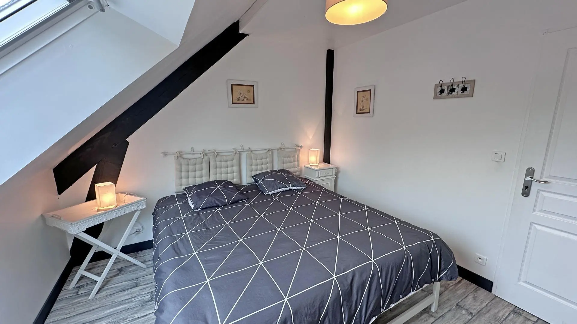 Gîte de la Châtaigneraie à Saint Yrieix La Perche en Haute-Vienne (Nouvelle Aquitaine) - chambre 4 - version lits rapprochés_55