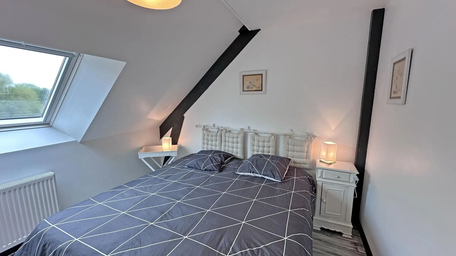 Gîte de la Châtaigneraie à Saint Yrieix La Perche en Haute-Vienne (Nouvelle Aquitaine) - chambre 4 - version lits rapprochés_54