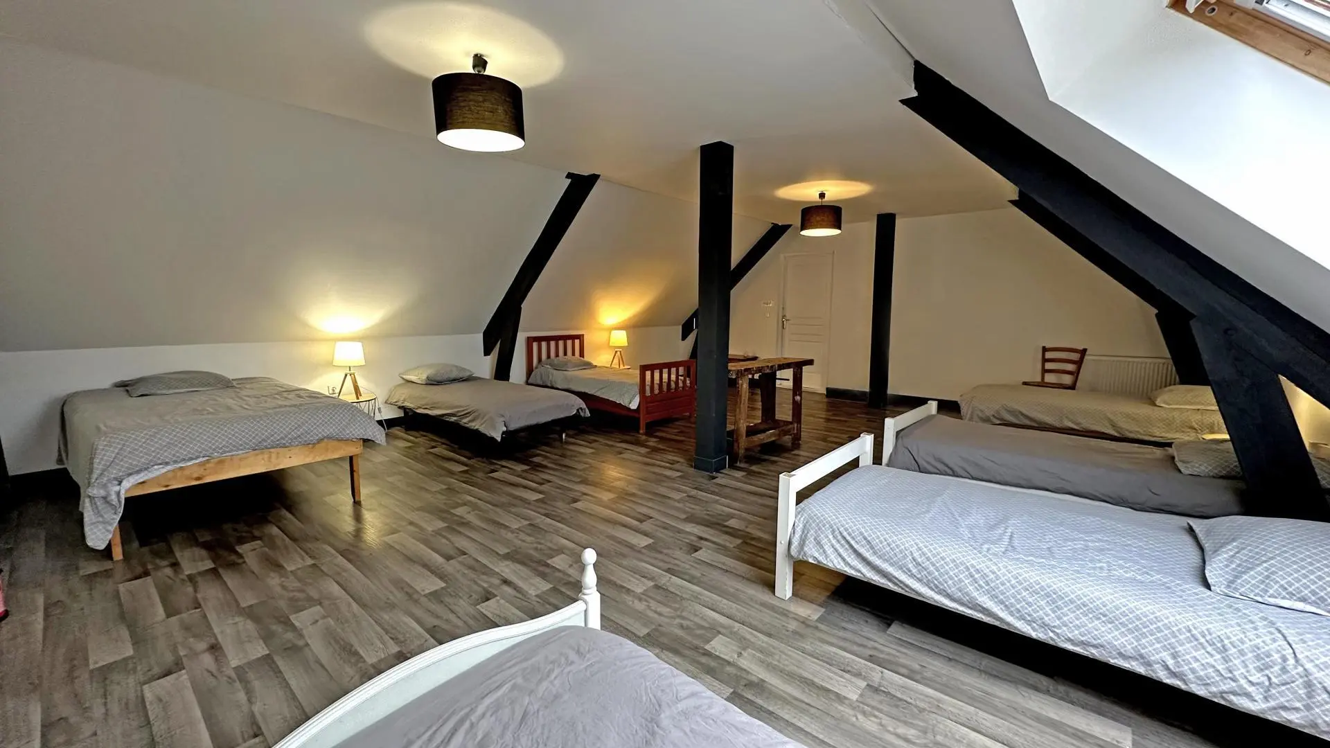 Gîte de la Châtaigneraie à Saint Yrieix La Perche en Haute-Vienne (Nouvelle Aquitaine) - chambre 6_42