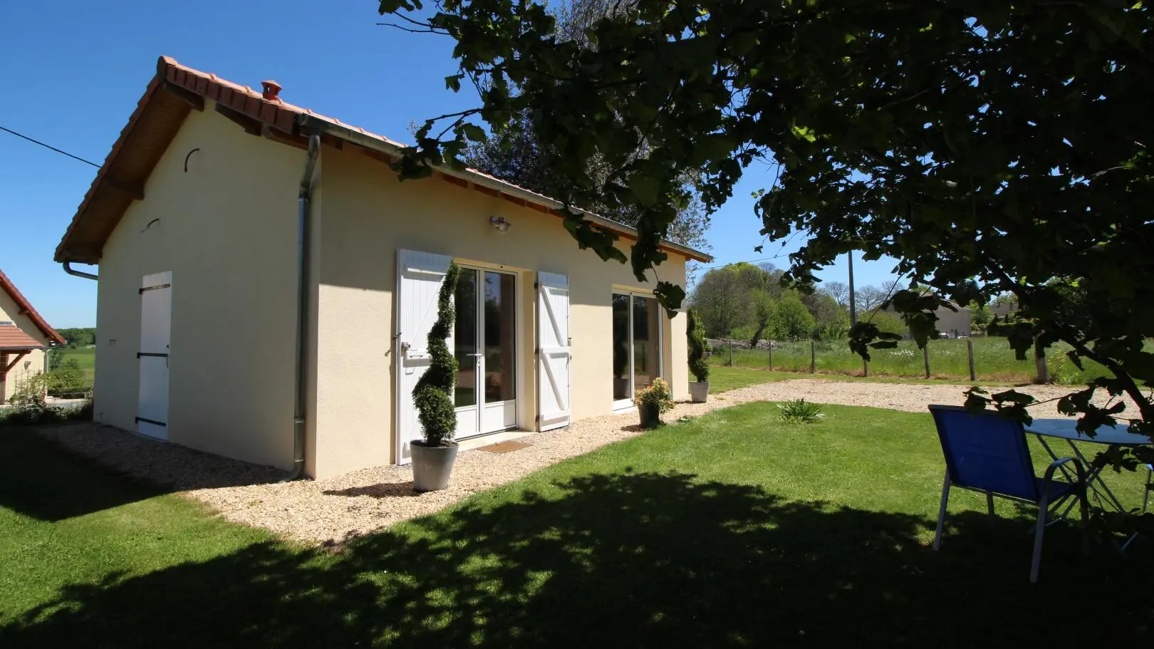 Gîte la noisetière à papesoleil sur la commune de Saint Yrieix la Perche en Haute-Vienne (limousin)_14