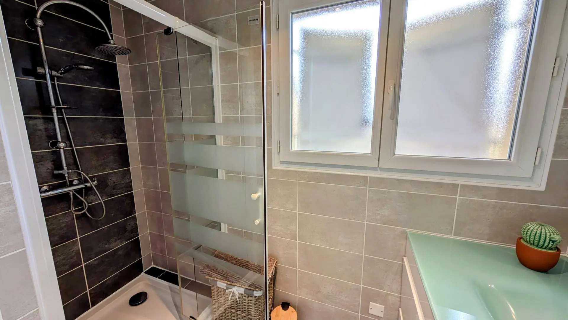 Gîte la noisetière à papesoleil sur la commune de Saint Yrieix la Perche en Haute-Vienne (limousin)_12