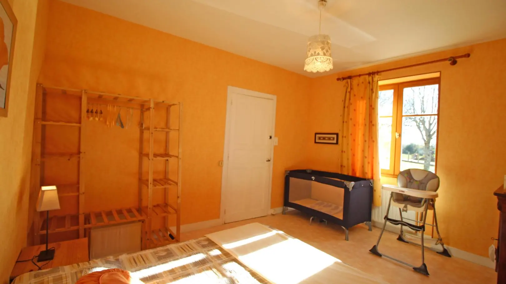 Gite Papesoleil à Saint Yrieix La Perche en Haute-Vienne (Nouvelle Aquitaine)_23