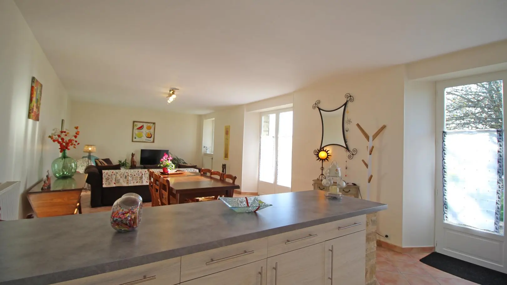 Gite Papesoleil à Saint Yrieix La Perche en Haute-Vienne (Nouvelle Aquitaine)_13