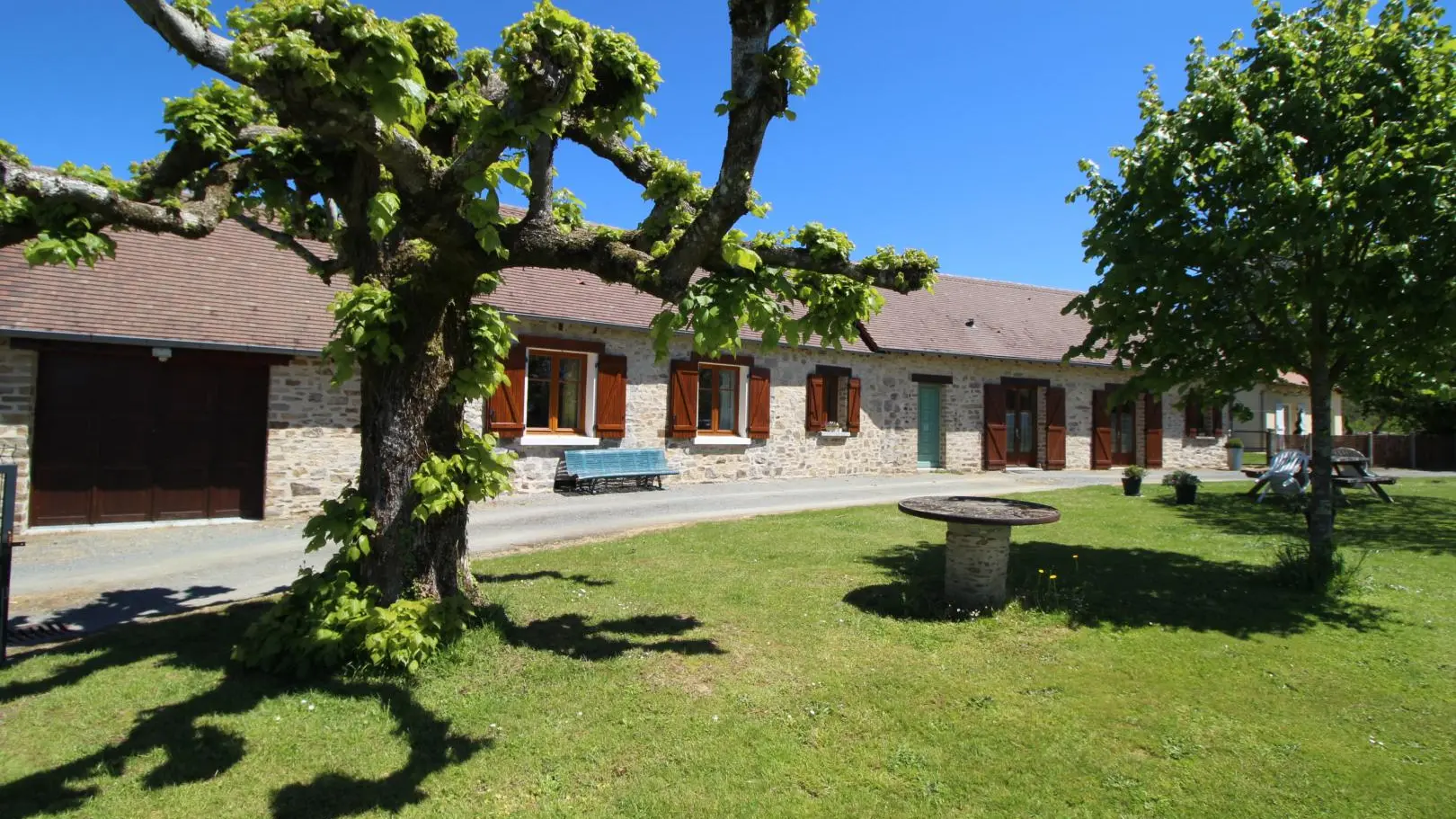 Gite Papesoleil à Saint Yrieix La Perche en Haute-Vienne (Limousin)_31