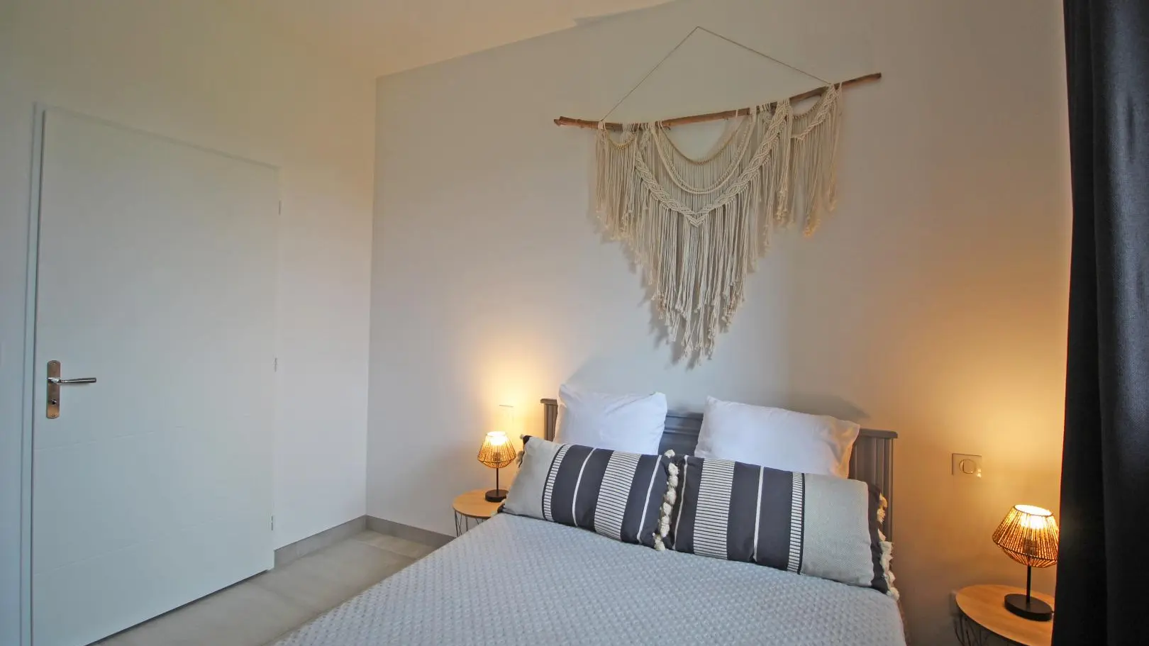Gîte 'La réserve' à Saint Yrieix la Perche en Haute-Vienne (Nouvelle Aquitaine)
CHAMBRE REZ DE CHAUSSEE_21