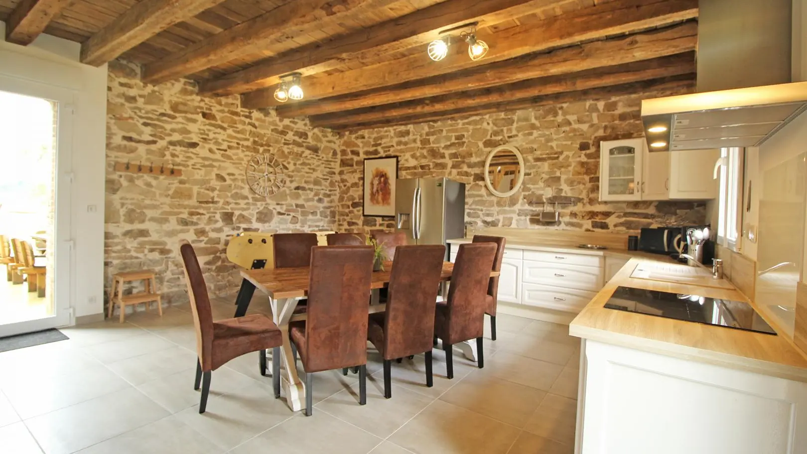 Gîte 'La réserve' à Saint Yrieix la Perche en Haute-Vienne (Nouvelle Aquitaine)
LE SEJOUR
_11