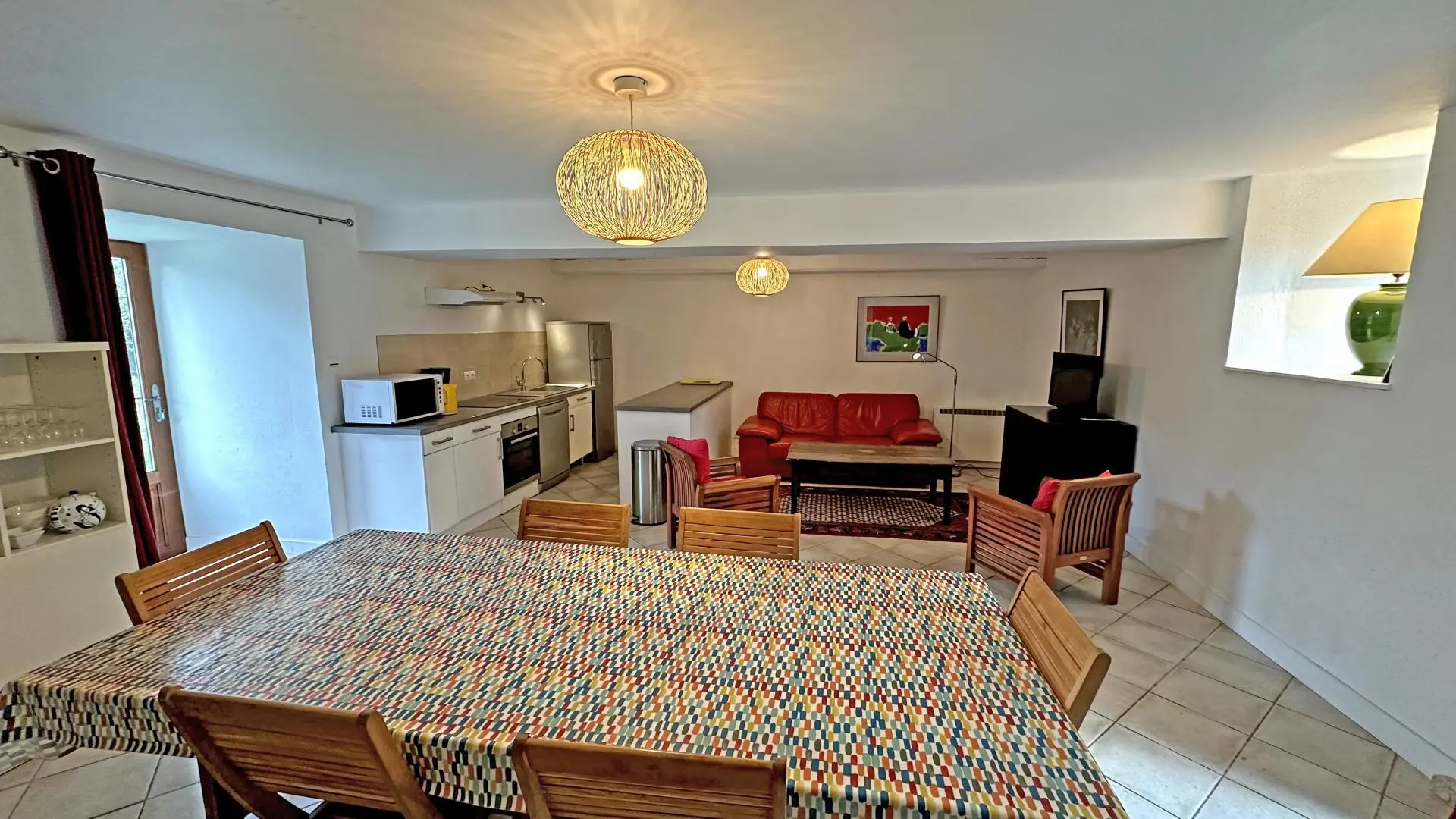 Le vieux château à Vicq sur Breuilh en Haute-Vienne (Nouvelle Aquitaine)_4