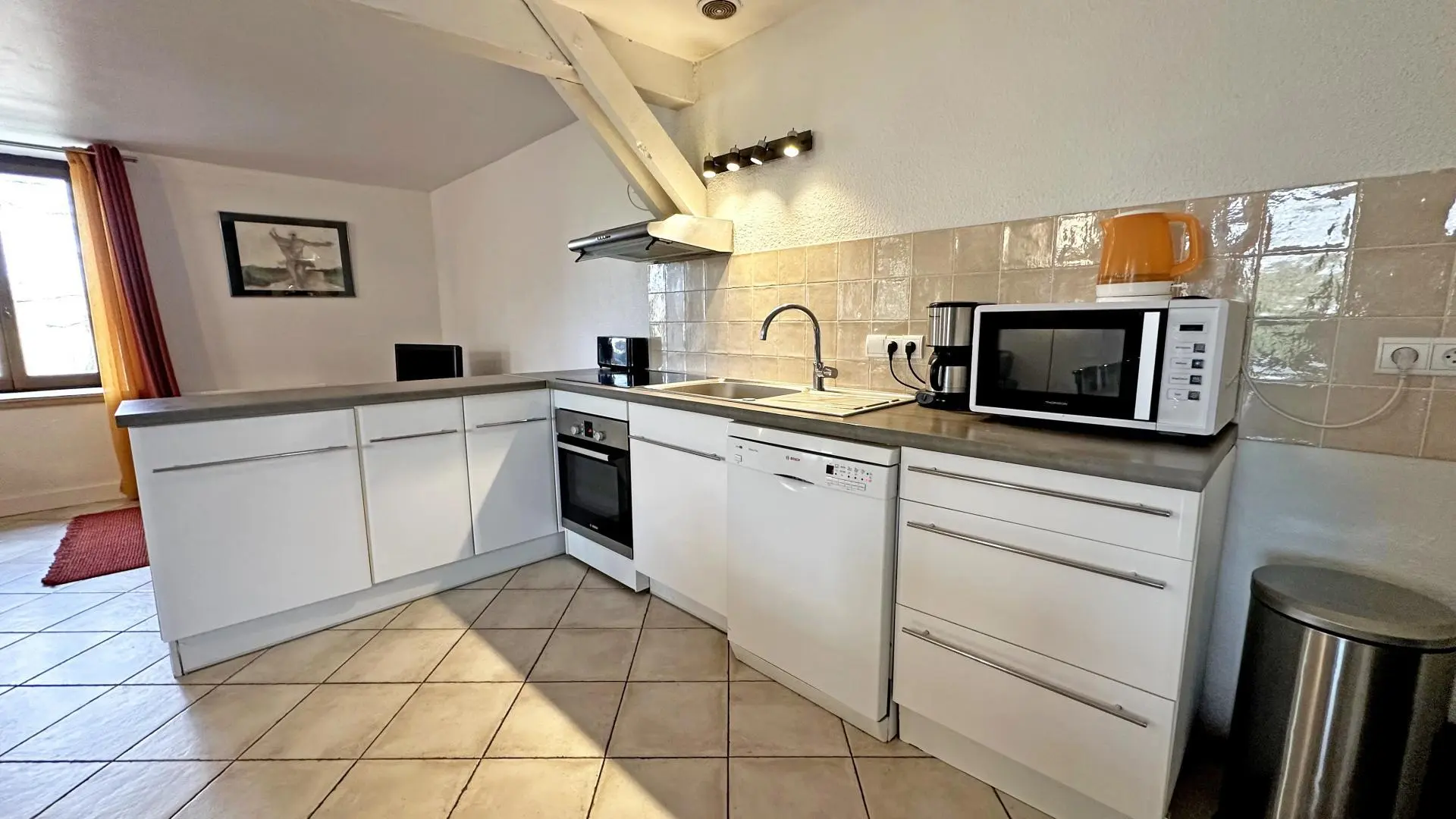 Le vieux château à Vicq sur Breuilh en Haute-Vienne (Nouvelle Aquitaine)_12