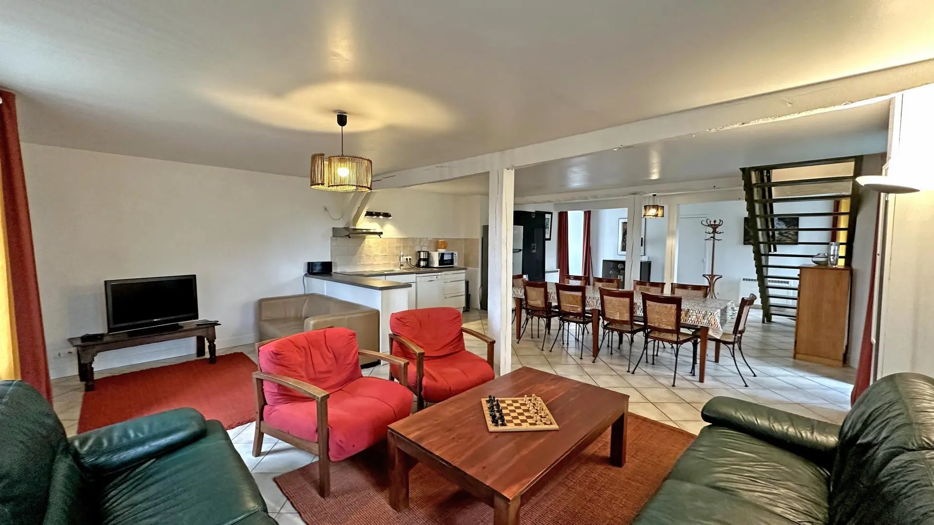 Le vieux château à Vicq sur Breuilh en Haute-Vienne (Nouvelle Aquitaine)_8