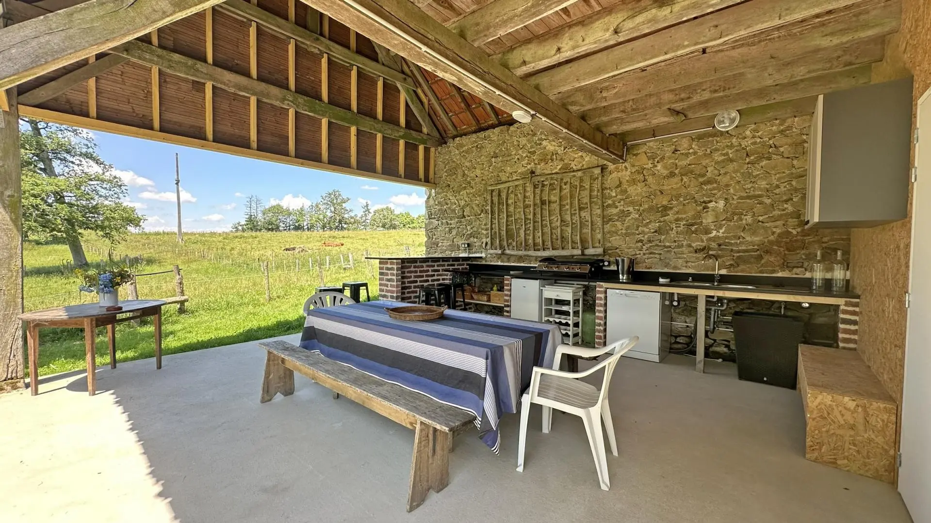 Le Petit Château à Vicq sur Breuilh en Haute-Vienne (Nouvelle Aquitaine)_56