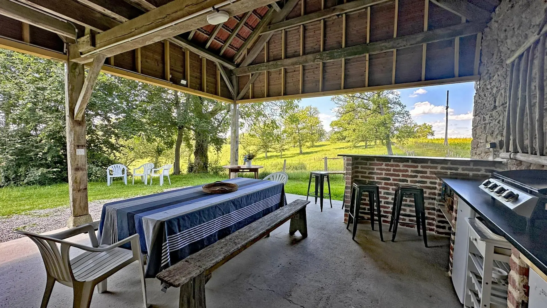 Le Petit Château à Vicq sur Breuilh en Haute-Vienne (Nouvelle Aquitaine)_55