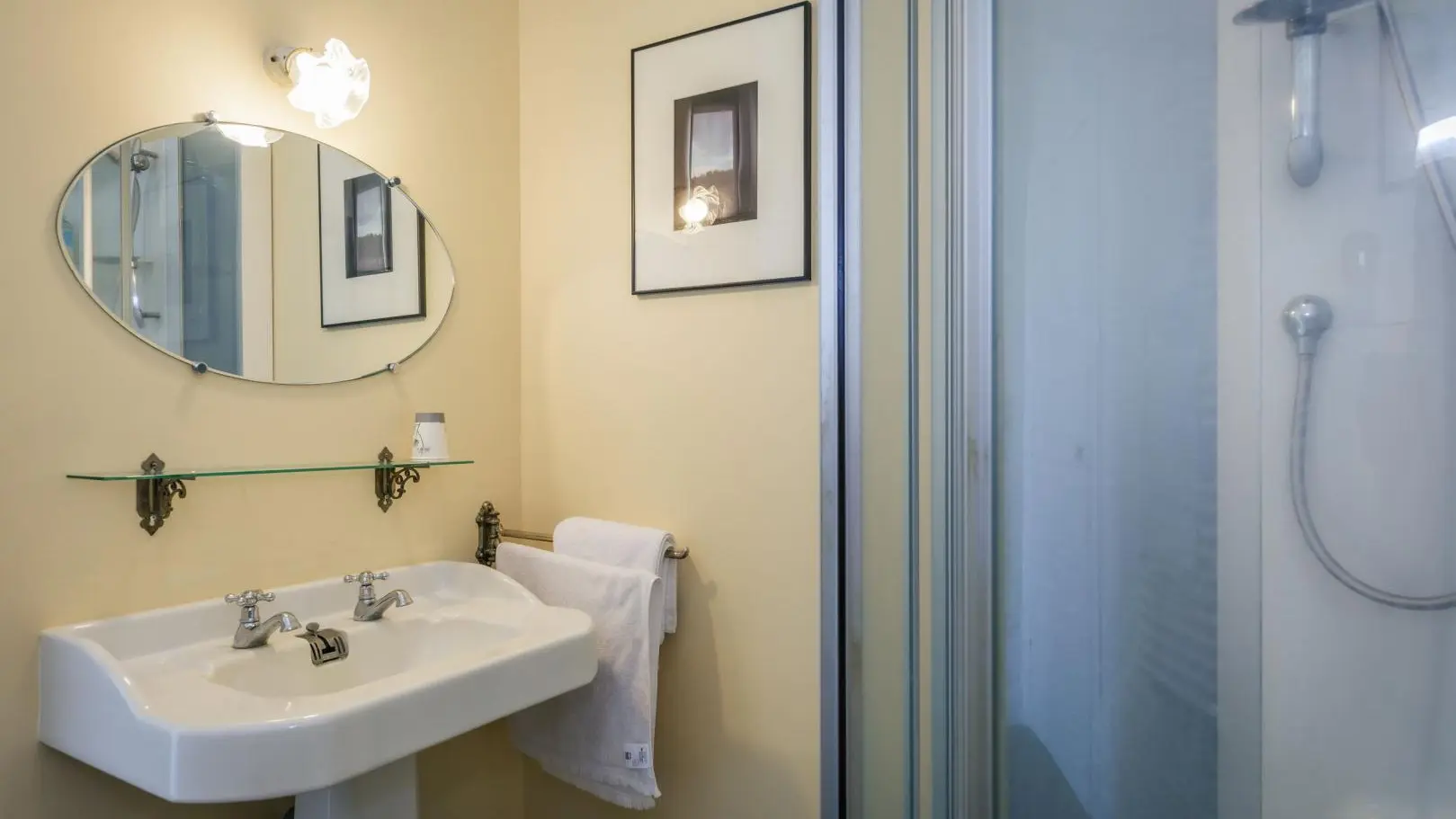 Le Petit Château à Vicq sur Breuilh en Haute-Vienne (Nouvelle Aquitaine) - Chambre Weco_43