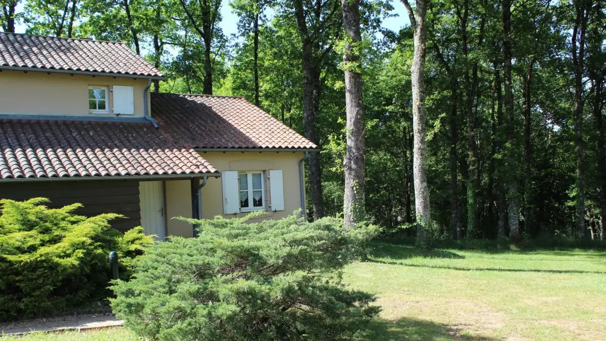 Gite Chavagnac - Etang de La Roche à Meuzac  en Haute-Vienne (Limousin)_17
