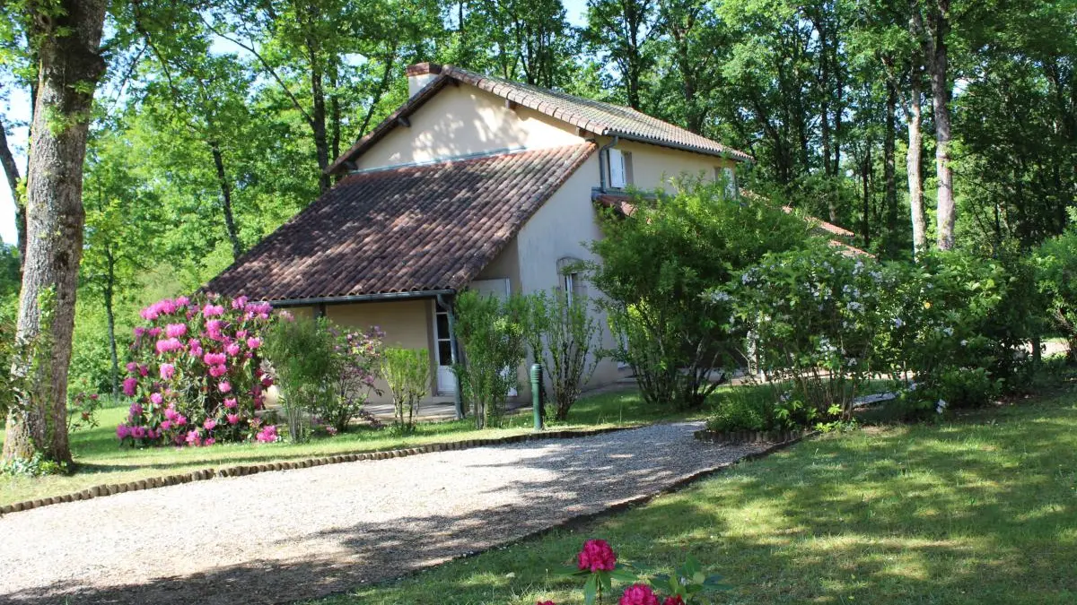Gite Royer - Etang de La Roche à Meuzac en Haute-Vienne (Limousin)_16