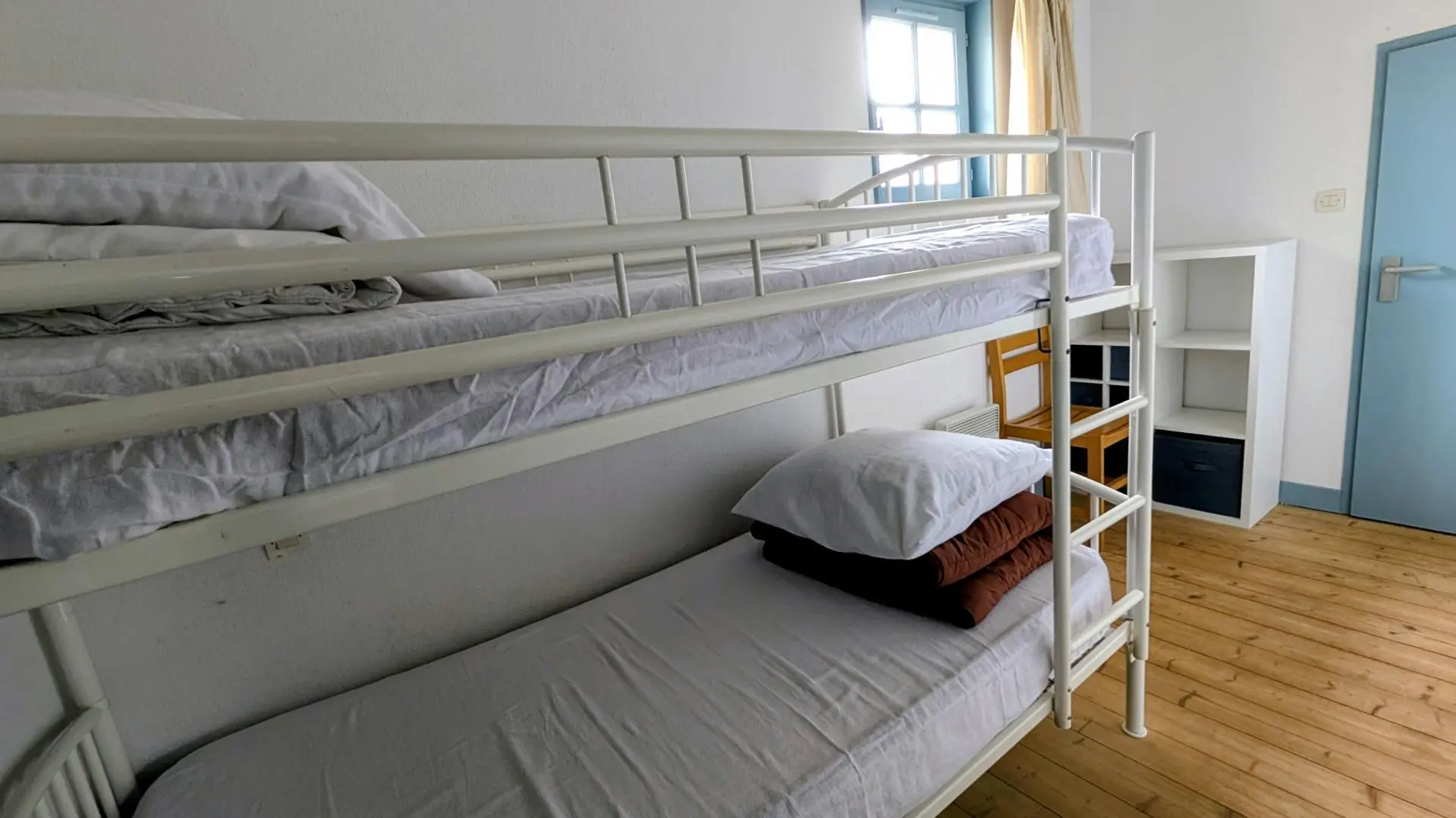Gite Royer - Etang de La Roche à Meuzac en Haute-Vienne (Limousin) - chambre étage_11