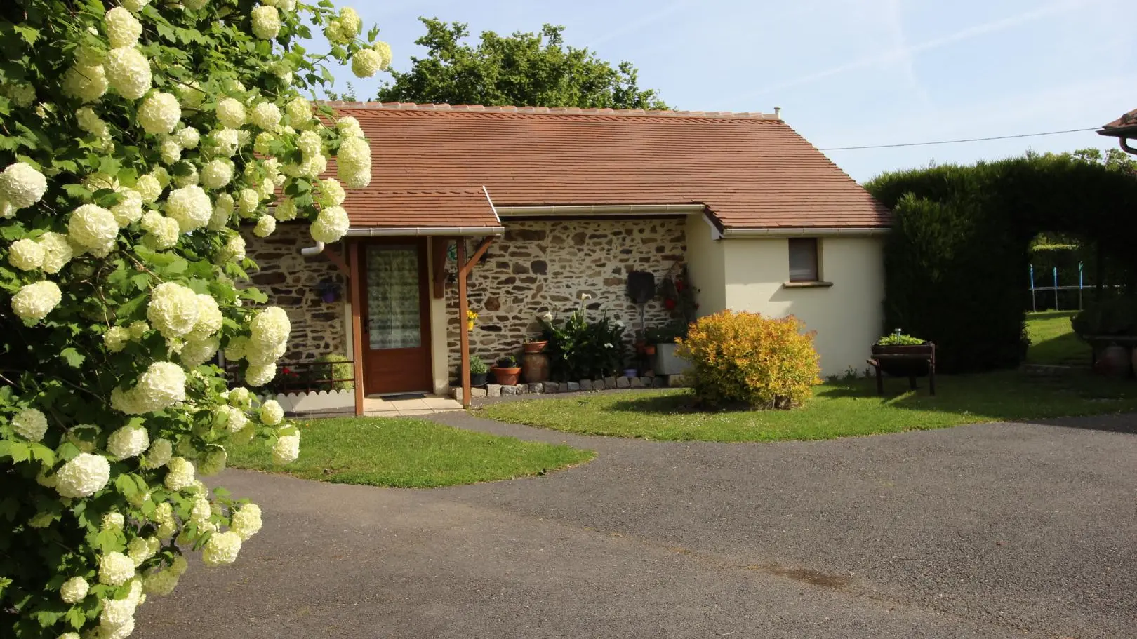 Gite L'Age à Chalus en Haute-Vienne _1