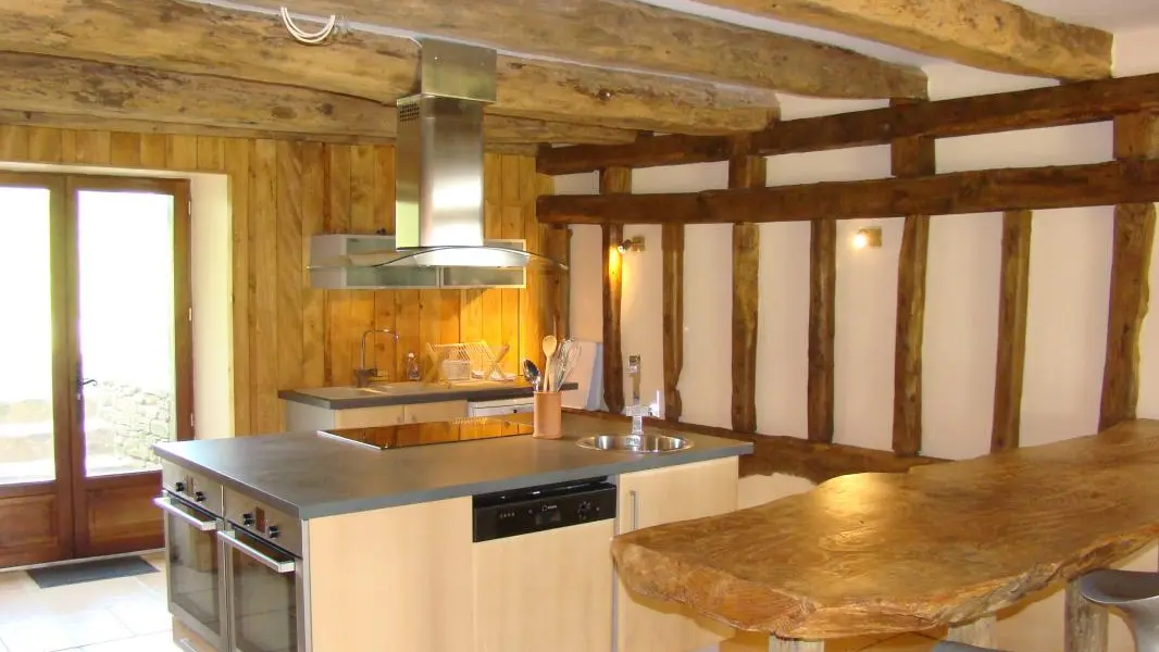 Gite La Feuillardière à Champagnac La Riviere en Haute-Vienne (Limousin), cuisine repas_16