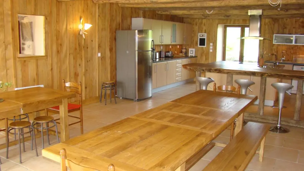 Gite La Feuillardière à Champagnac La Riviere en Haute-Vienne (Limousin, cuisine repas_17