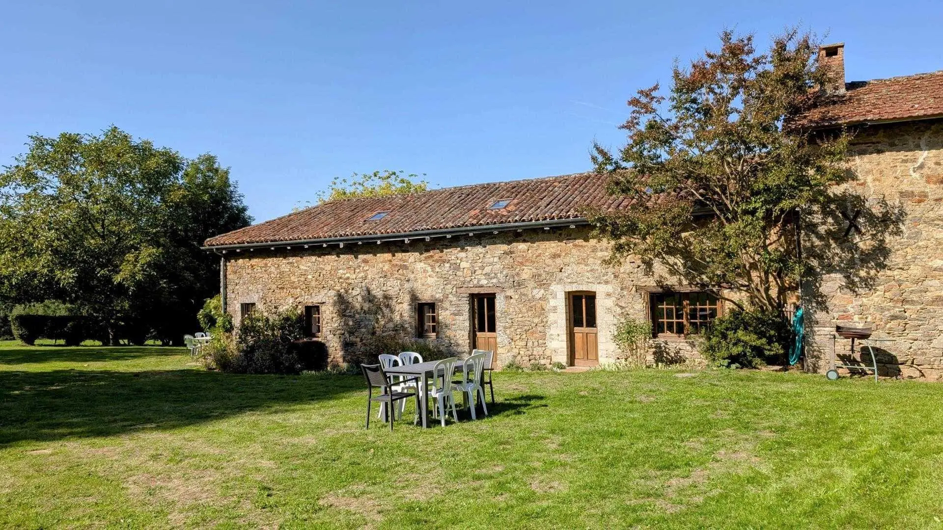 Gite du Canal à Brie, commune de Champagnac La Riviere en Haute-Vienne_3