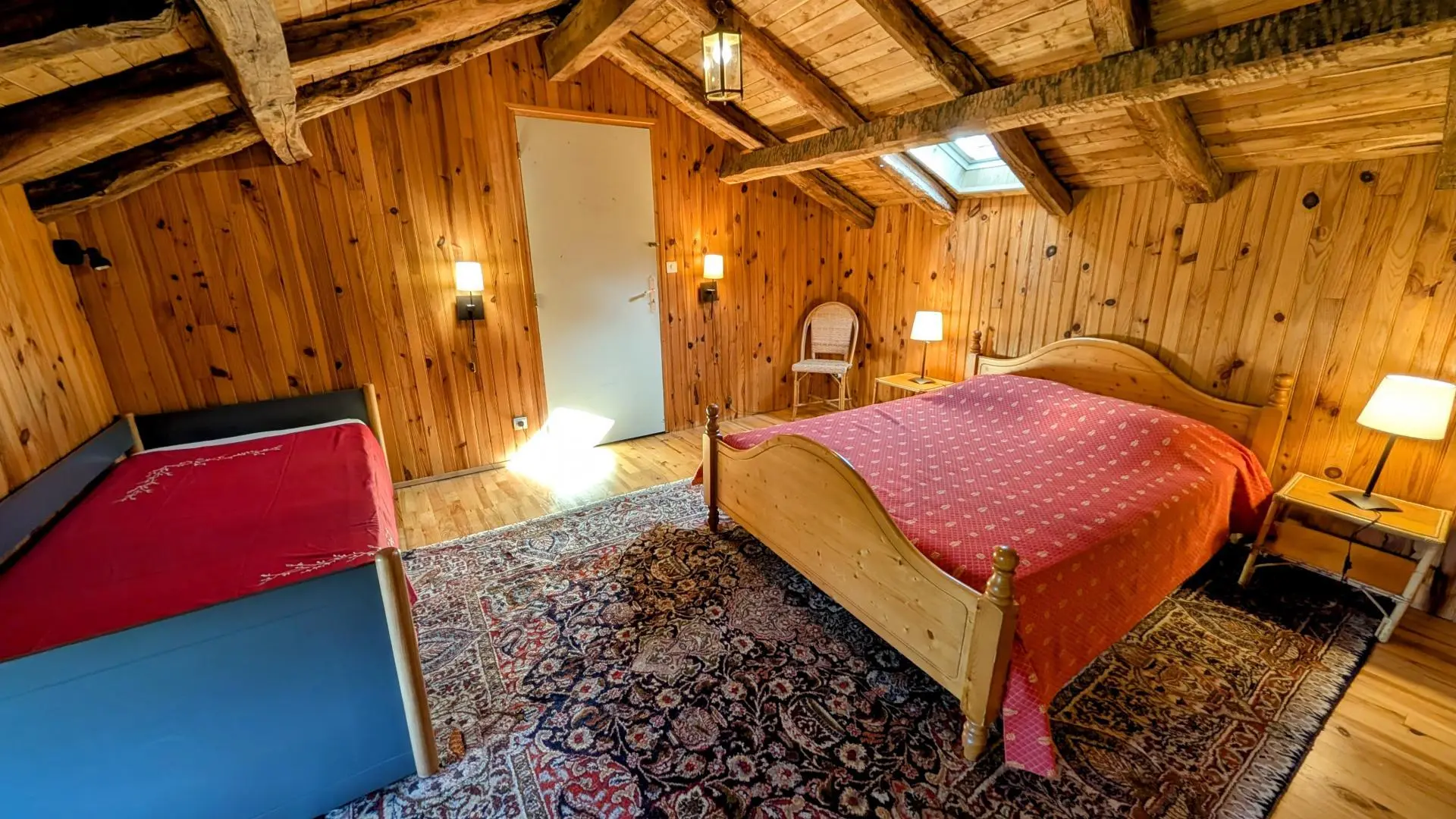 Gite du Canal à Brie, commune de Champagnac La Riviere en Haute-Vienne - chambre 3 étage_14