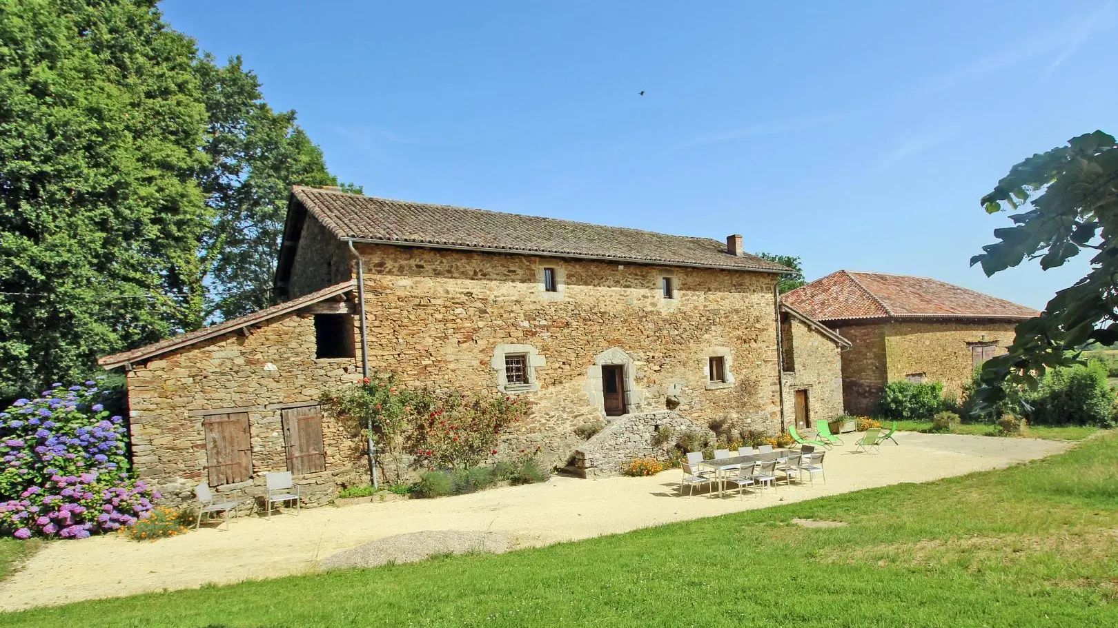 Gite La Valade à Champagnac La Riviere en Haute-Vienne _1