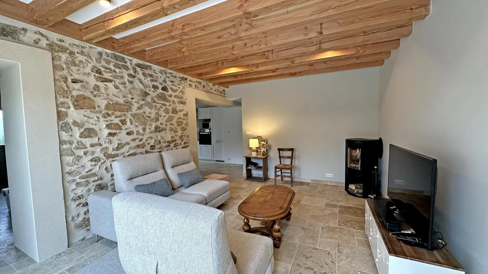 Le Gîte d'Élise à Cussac en Haute-Vienne (Nouvelle Aquitaine)_5