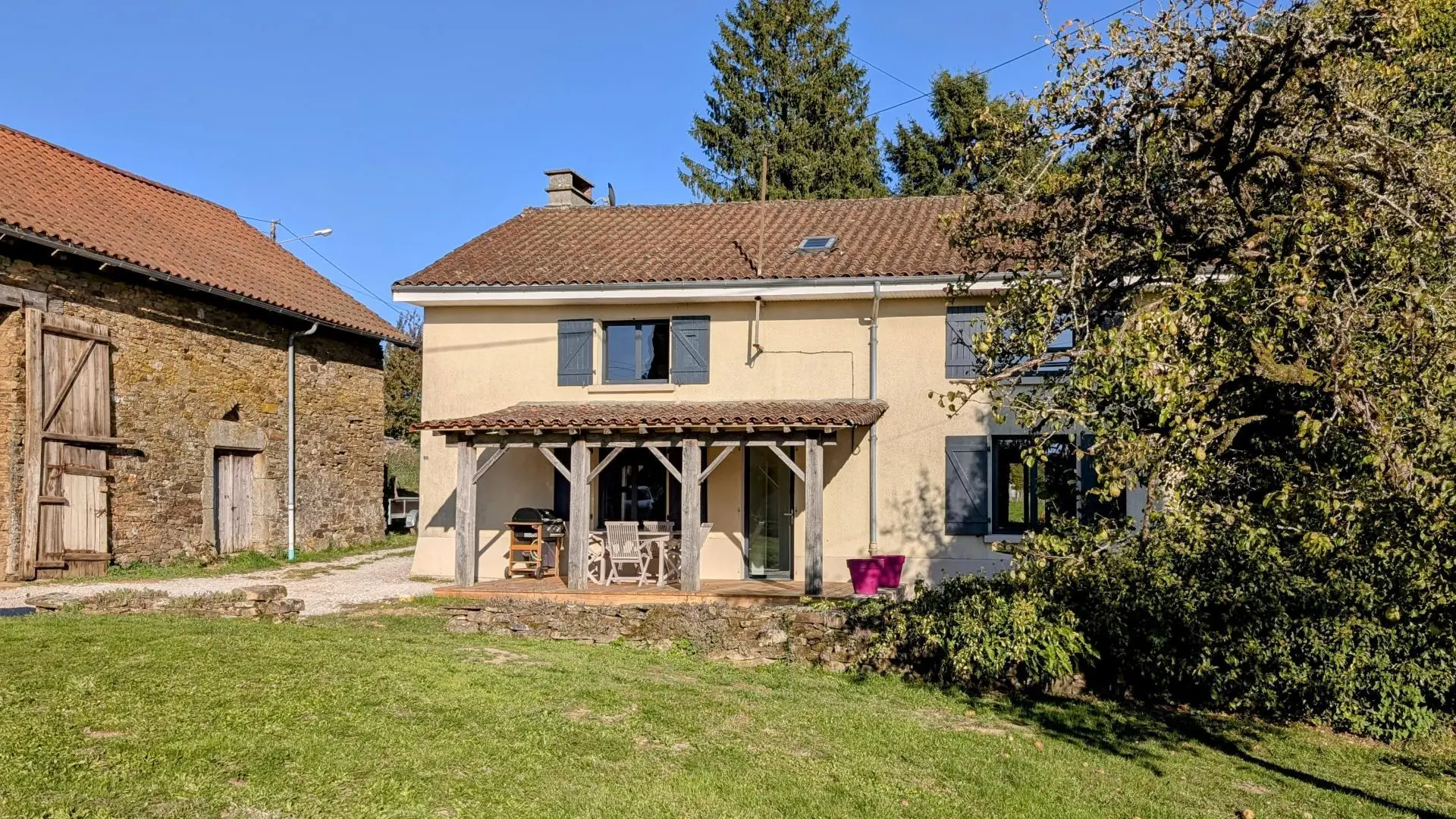 Gite de Belle Vue sur la commune de Dournazac en Haute-Vienne - Nouvelle Aquitaine_24