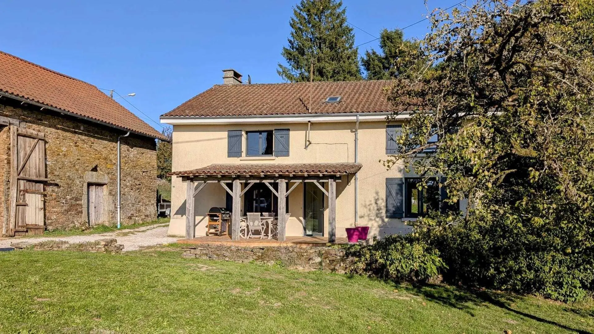 Gite de Belle Vue sur la commune de Dournazac en Haute-Vienne - Nouvelle Aquitaine_24