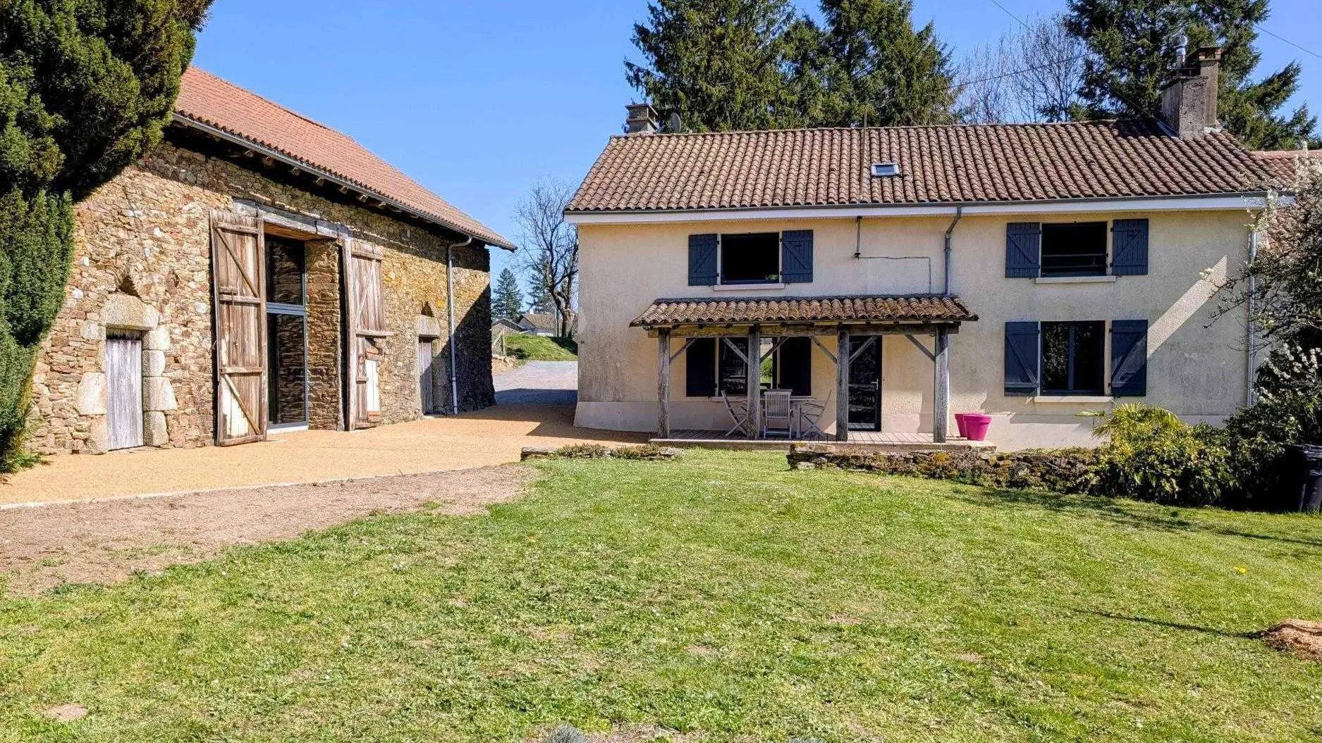 Gite de Belle Vue sur la commune de Dournazac en Haute-Vienne - Nouvelle Aquitaine_4