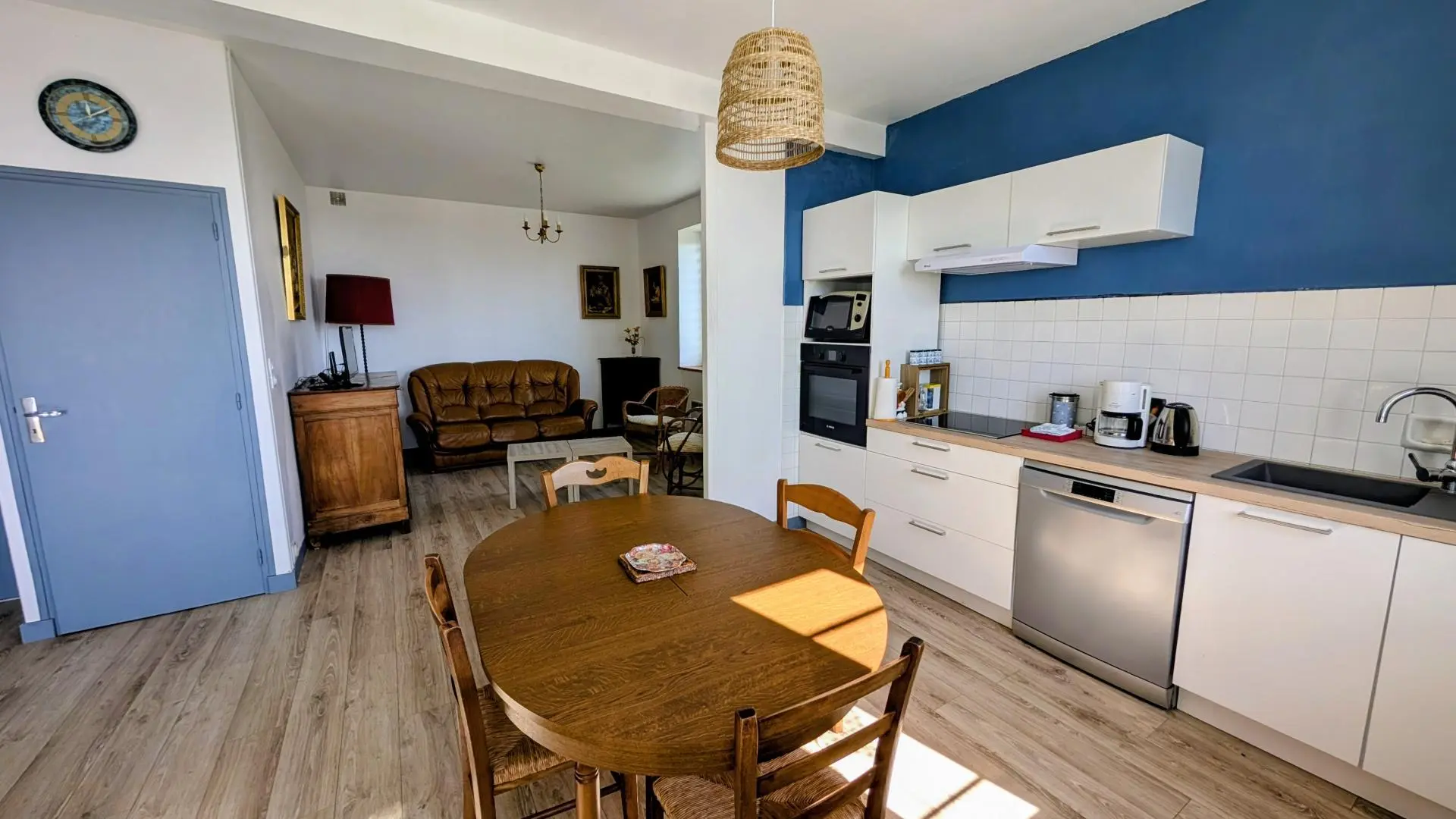 Gîte chez Marie-Louise à Dournazac en Haute-Vienne - Nouvelle Aquitaine - cuisine _7