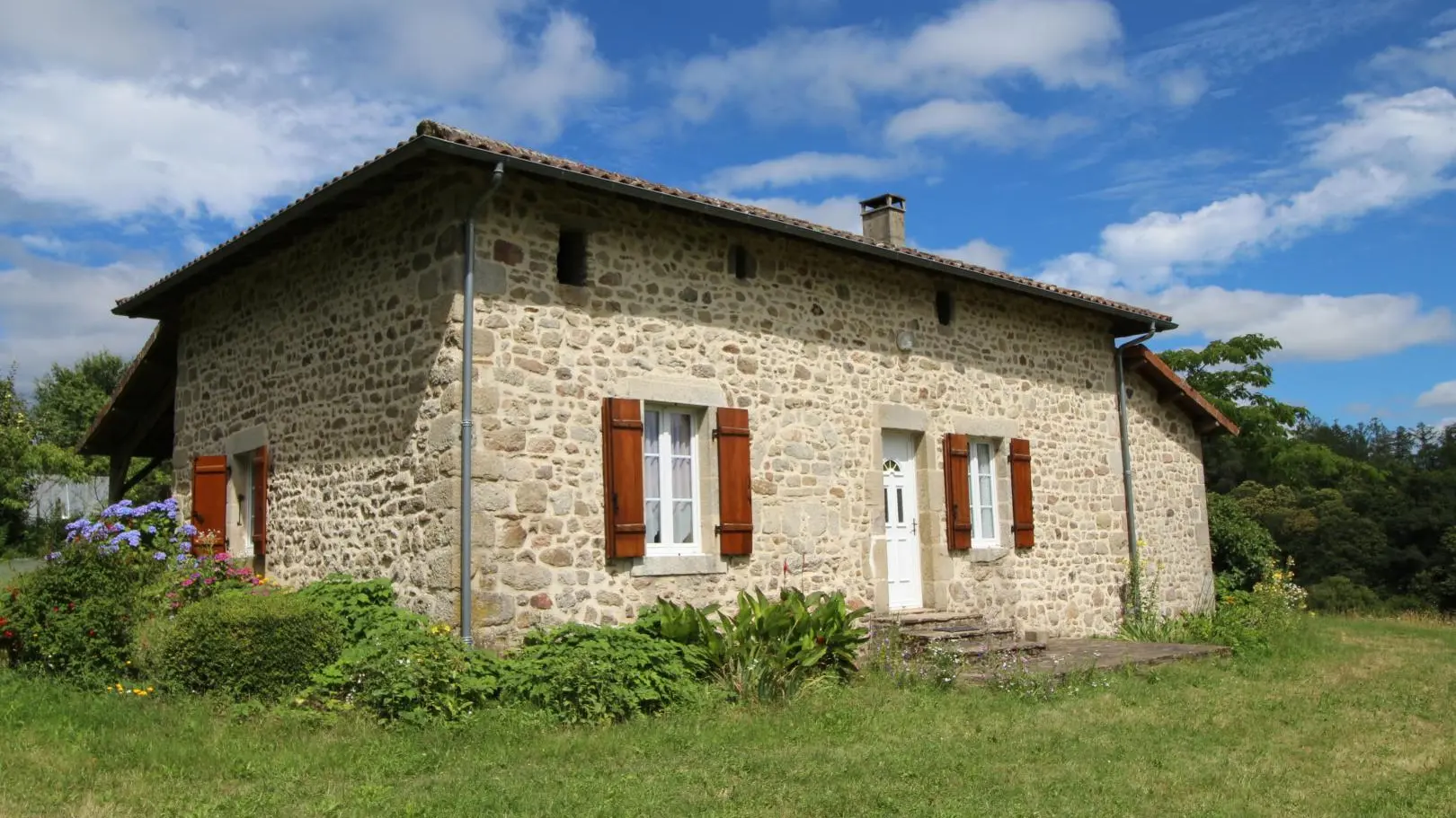 Gite Salas à La Chapelle Montbrandeix en Haute-Vienne (Nouvelle Aquitaine)_19