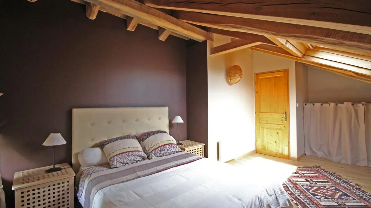 Gite  Lascaux à Saint Mathieu en Haute-Vienne (Limousin)- chambre 2 _17