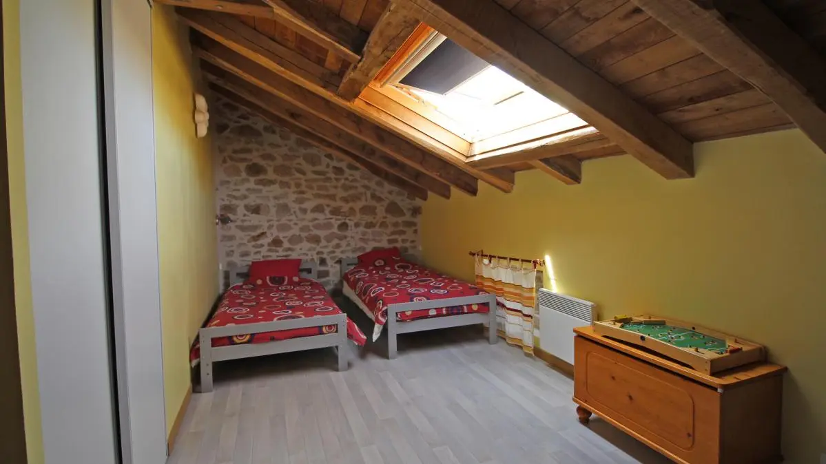 Gite  Lascaux à Saint Mathieu en Haute-Vienne (Limousin)- chambre 4 _21