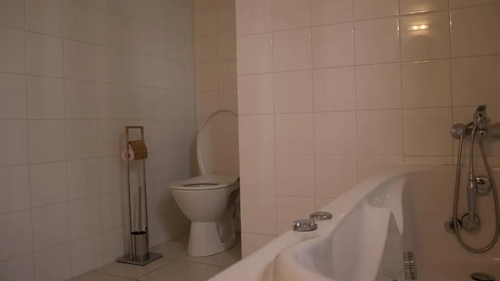 Gite Les Frenes, Hameau de La Maridele à cussac en Haute-Vienne_10