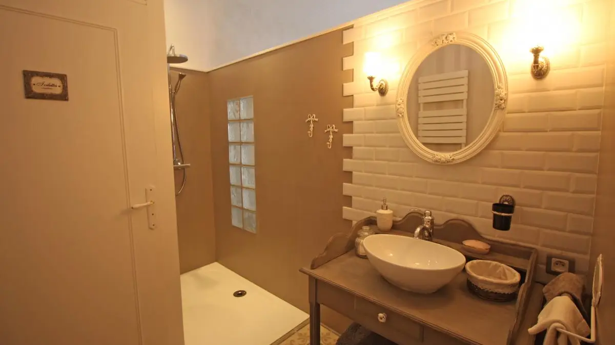 Chambre d'hôtes Au fil du temps à châlus - Suite familiale_16