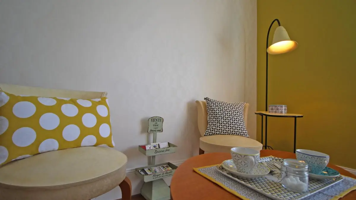 Chambre d'hôtes Au fil du temps à châlus - chambre vintage_23