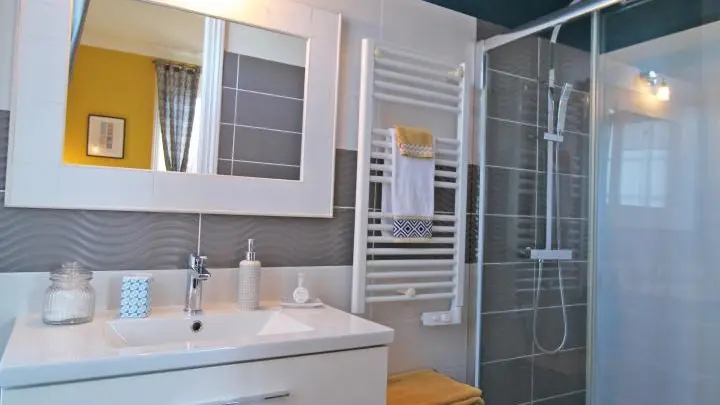 Chambre d'hôtes Au fil du temps à châlus - chambre vintage_26