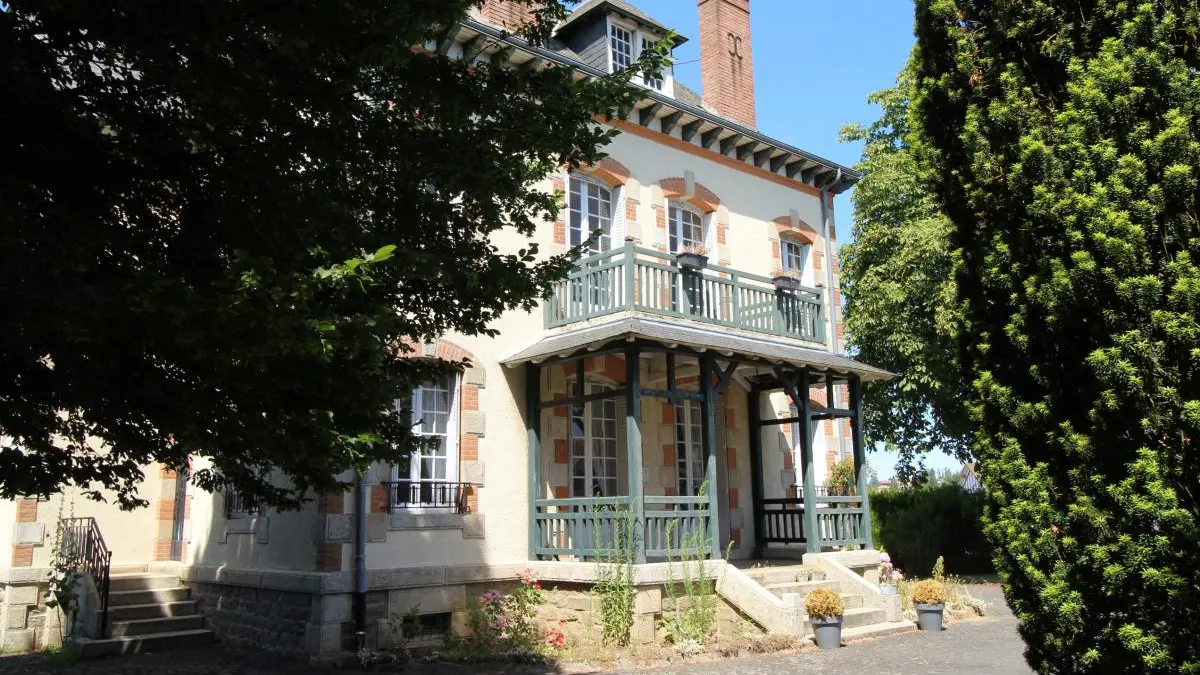 Chambre d'hôtes Au fil du temps à châlus_2
