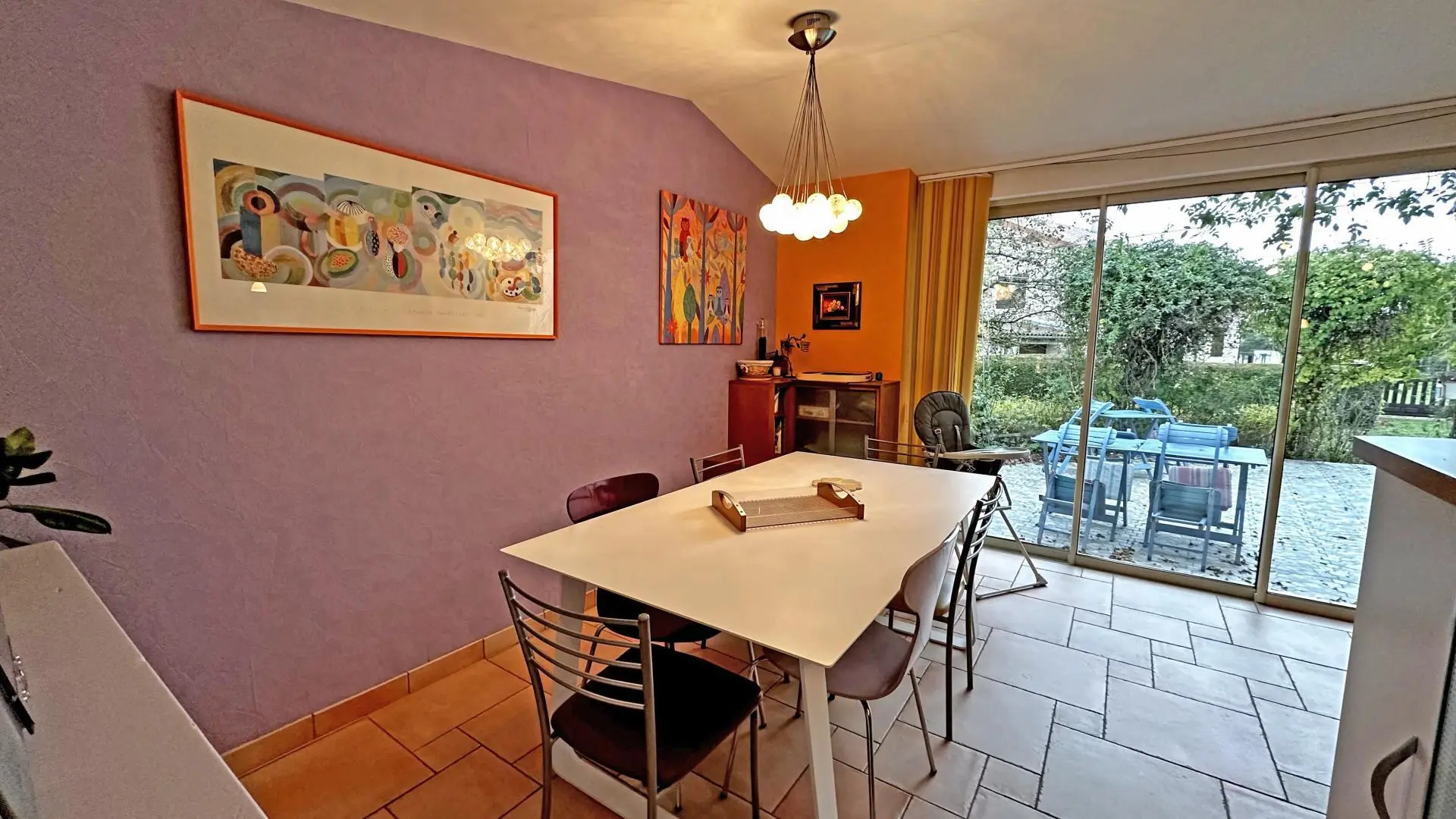 La Maison des couleurs à Saint Brice sur Vienne en Nouvelle Aquitaine (Haute-Vienne)_16