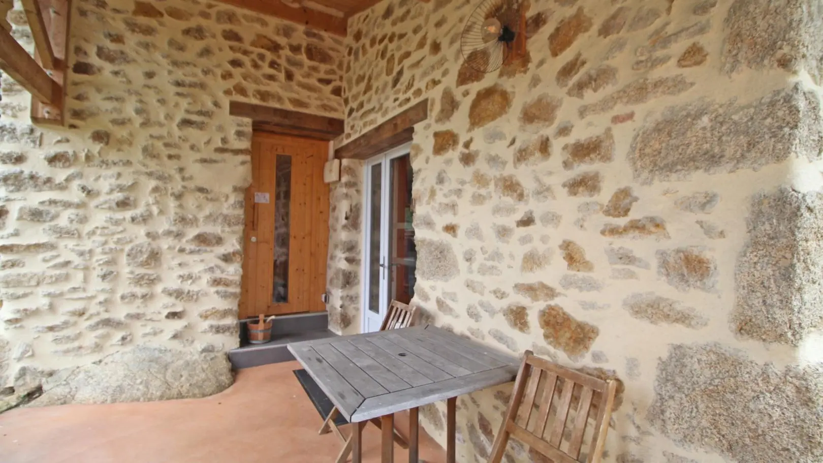 Gite La Renaissance à Saint Junien en Haute-Vienne (Nouvelle Aquitaine)_22