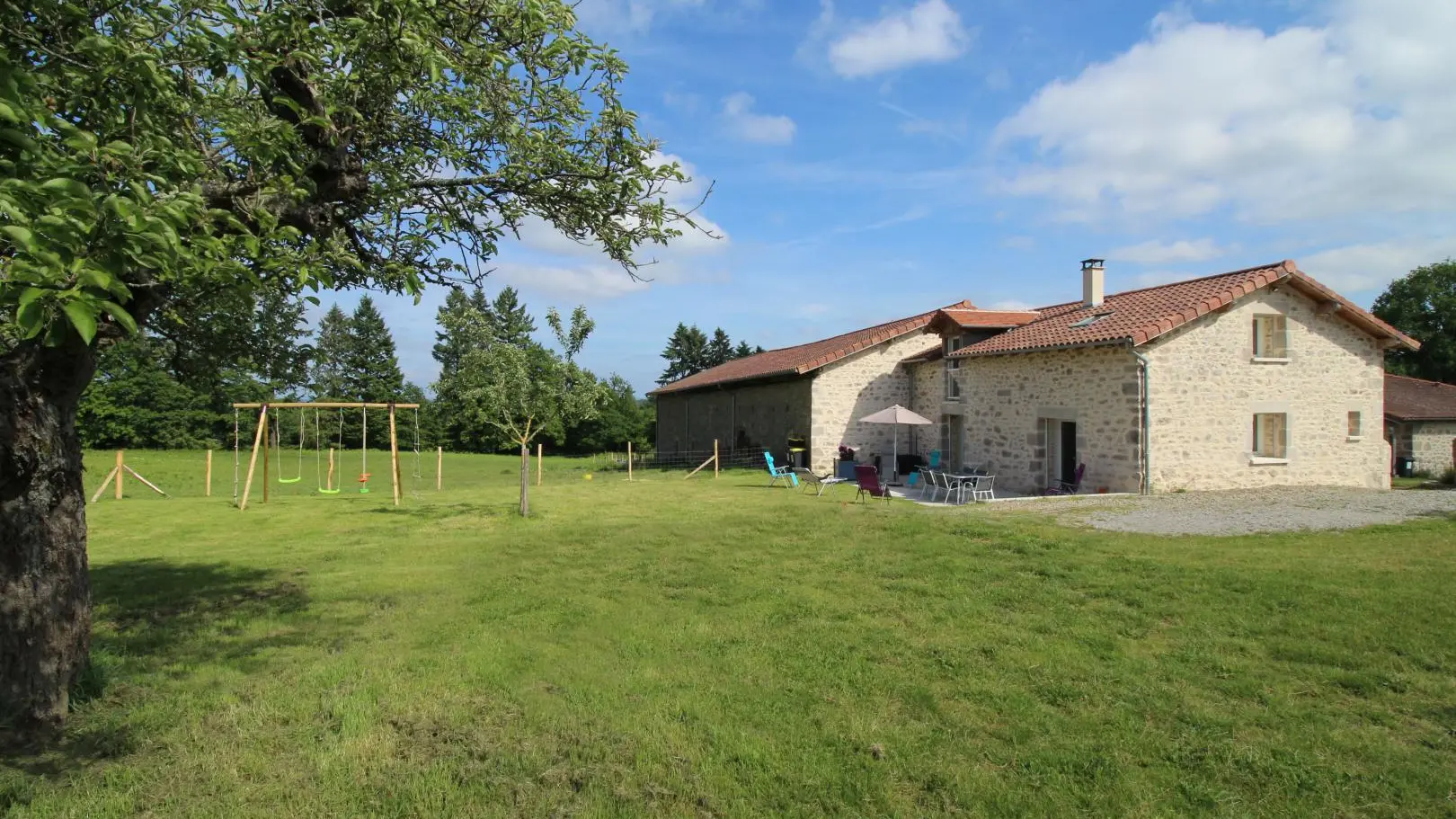 Le gLe gîte de La Maison Neuve à Saint Priest sous Aixe en Haute-Vienne (Nouvelle Aquitaine)_41