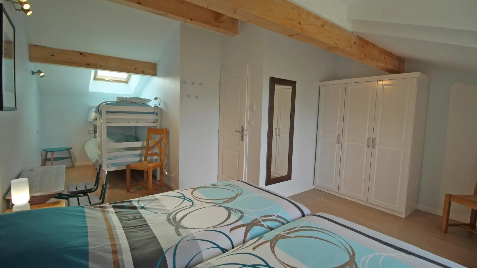 Le gîte de La Maison Neuve à Saint Priest sous Aixe en Haute-Vienne (Nouvelle Aquitaine) - chambre des enfants_29