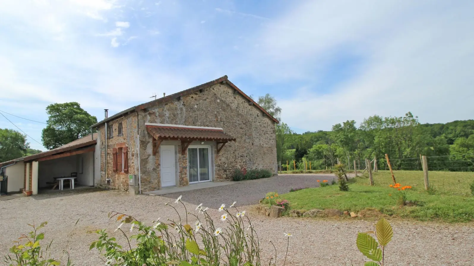 Gîte La Guinandie à Vayres en Haute-Vienne (Limousin en Nouvelle Aquitaine)_1