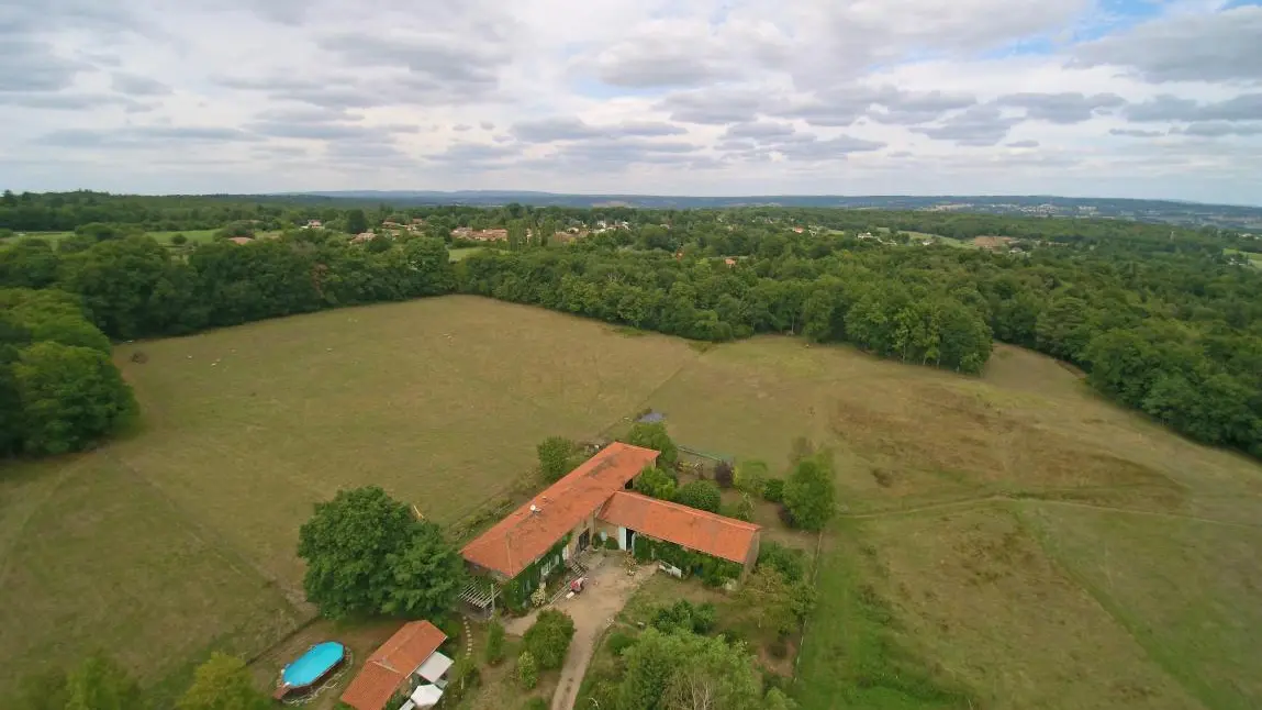 Chambre d'hôtes Bellevue à Saint Priest sous Aixe en Haute-Vienne (Nouvelle Aquitaine)_16