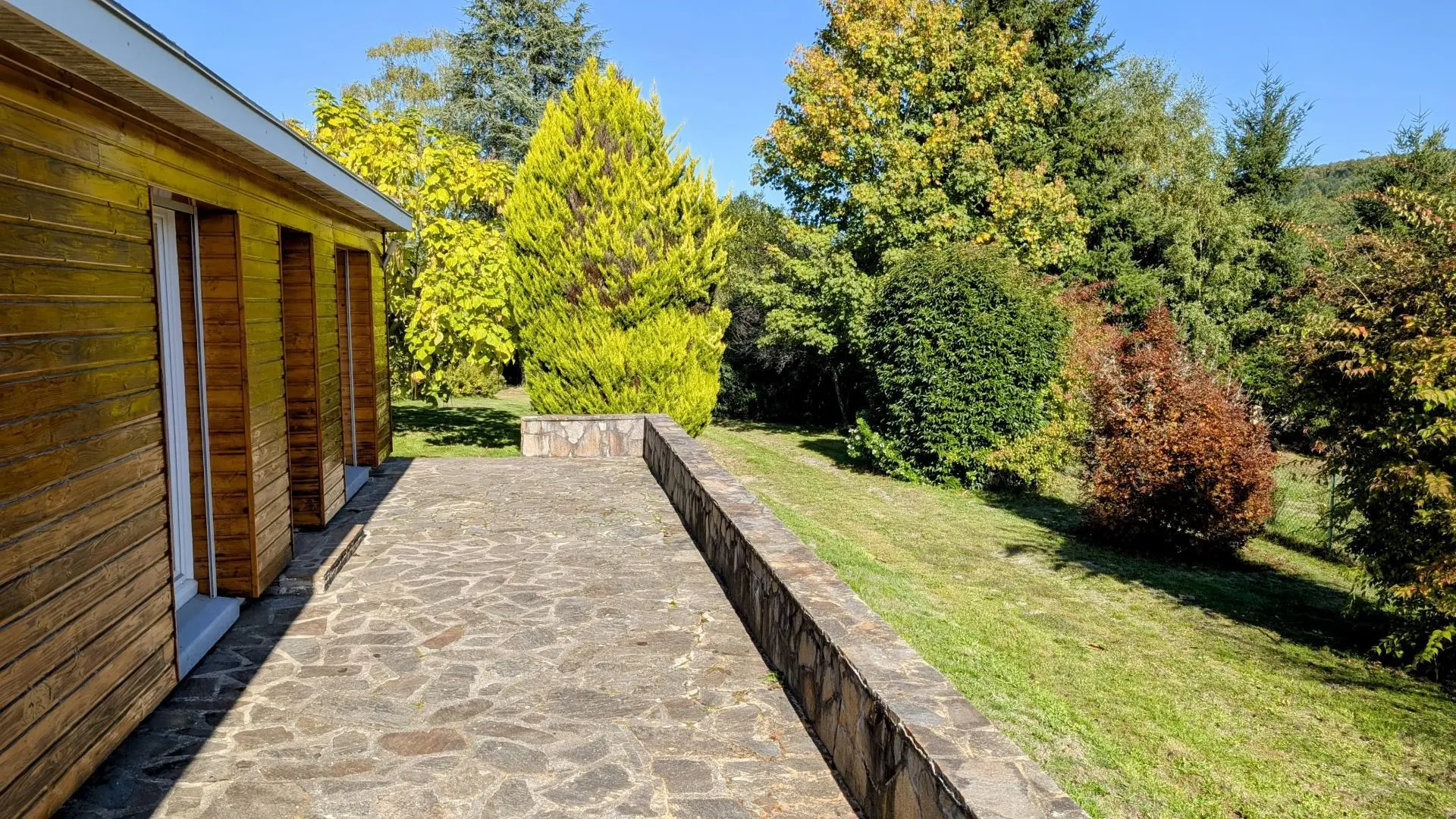 gite de la Maison du cèdre à Bonnac La Cote en Haute-Vienne_13