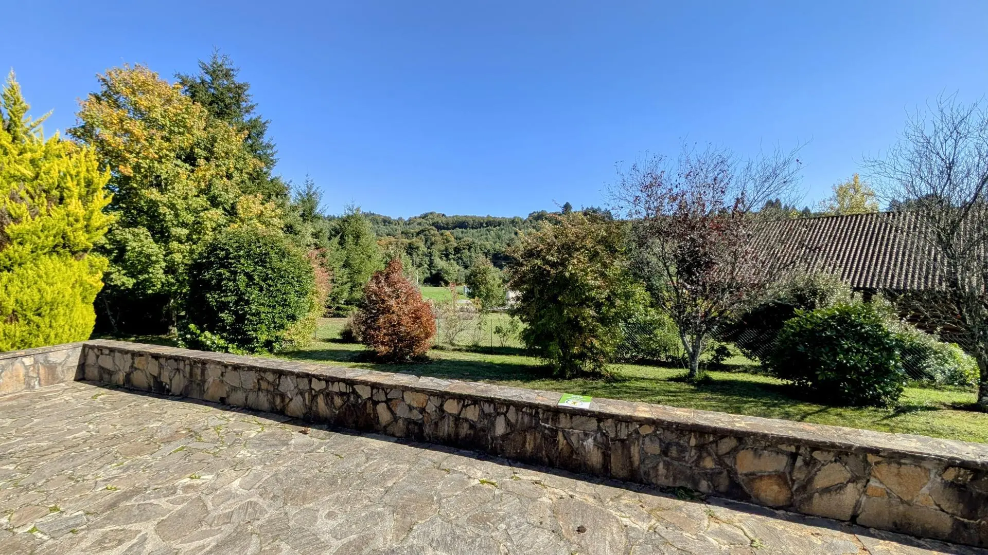 gite de la Maison du cèdre à Bonnac La Cote en Haute-Vienne_4