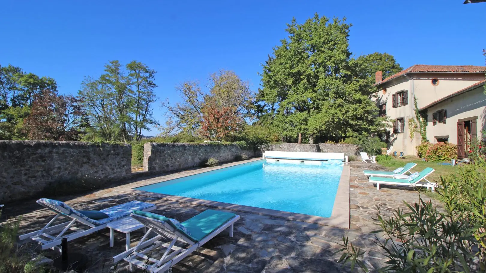 Gite Le Peyrous en Limousin - Condat Sur Vienne - Nouvelle Aquitaine_16