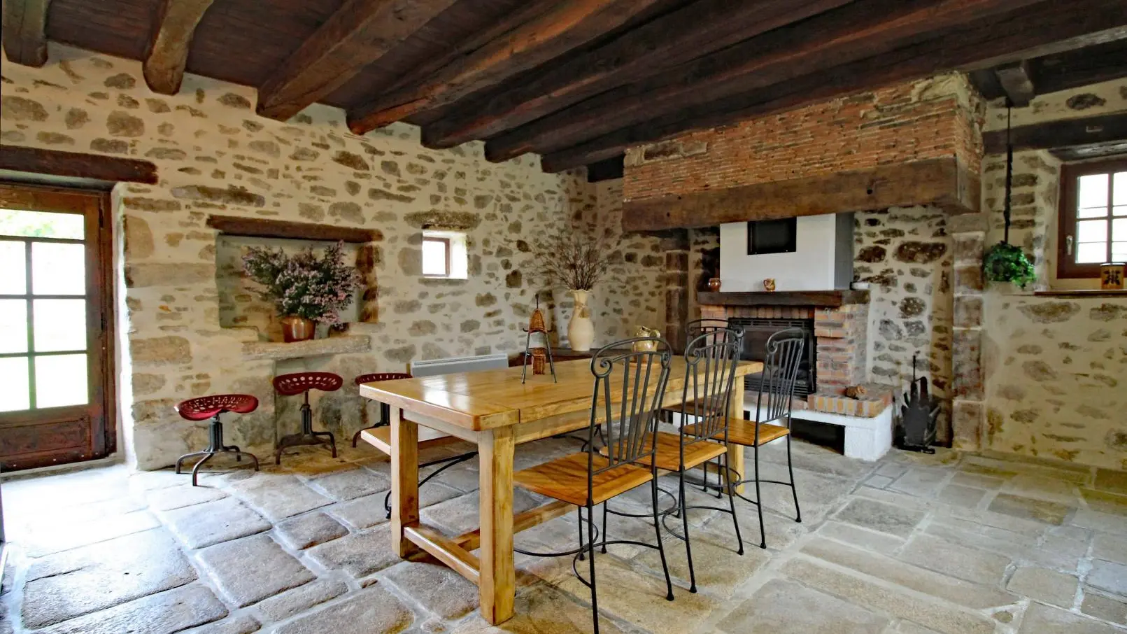 Gîte de Lathière à Eyjeaux en Haute-Vienne (Limousin en Nouvelle Aquitaine)_2